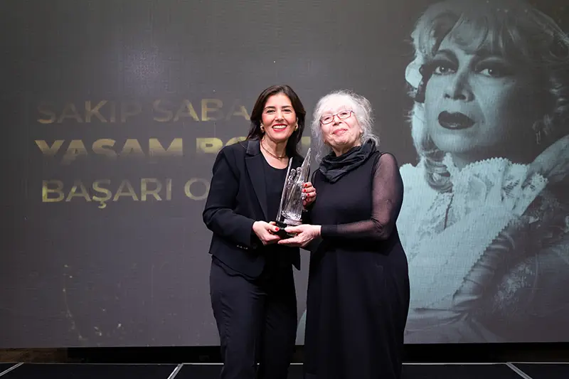 DTSTF_NevgulBilselSafkan_MeralCetinkaya