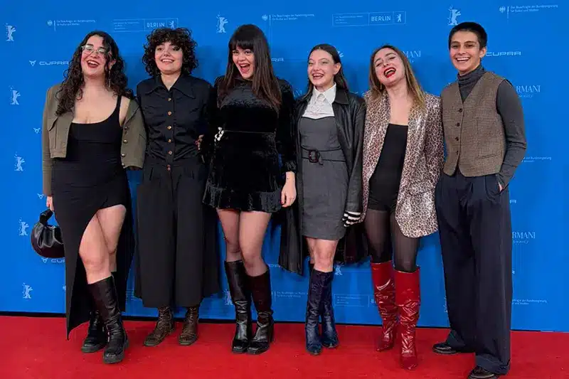 Didem_Nur_Yayman_Dalya_Kele___Klara_Alba_Gordon___pek___att__m_Lal_Y__lmazo__lu_Ay__e_G__m____el